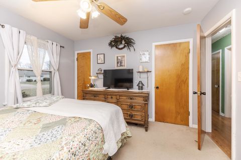 Tiny photo for 1903 Croxton Avenue, Bloomington, IL 61701 (MLS # 12610897)