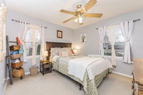 Tiny photo for 1903 Croxton Avenue, Bloomington, IL 61701 (MLS # 12610897)