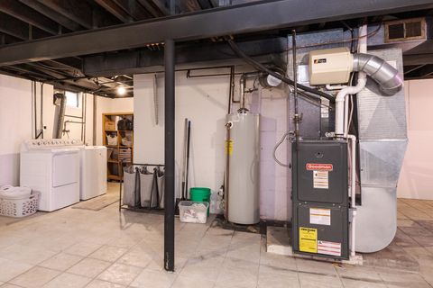 Tiny photo for 1903 Croxton Avenue, Bloomington, IL 61701 (MLS # 12610897)