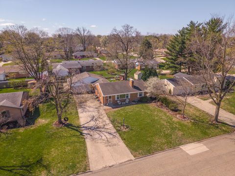 Tiny photo for 1903 Croxton Avenue, Bloomington, IL 61701 (MLS # 12610897)
