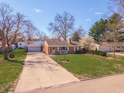 Tiny photo for 1903 Croxton Avenue, Bloomington, IL 61701 (MLS # 12610897)