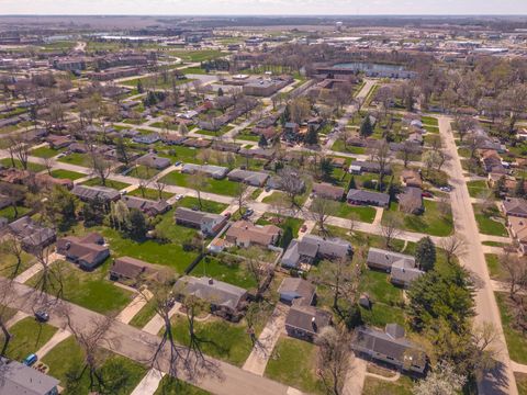 Tiny photo for 1903 Croxton Avenue, Bloomington, IL 61701 (MLS # 12610897)