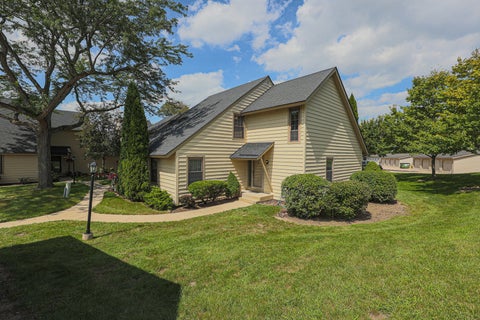 Photo of Gurnee, IL 60031 (MLS # 12740559)