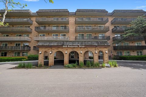 505 Redondo Drive 305 Downers Grove IL 60516