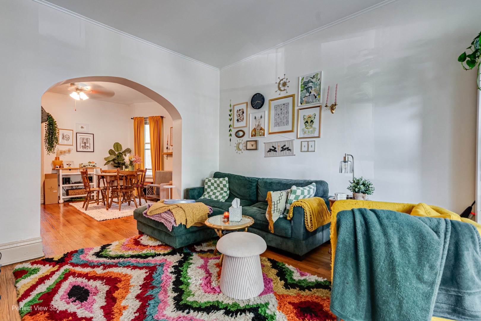 1644 N Mozart Streets