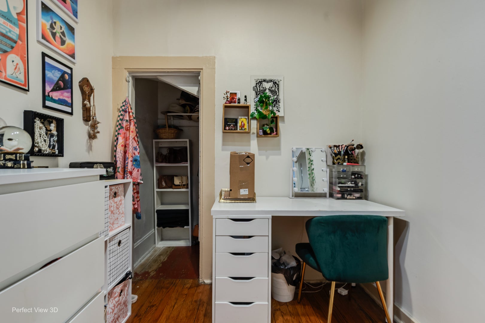 1644 N Mozart Streets