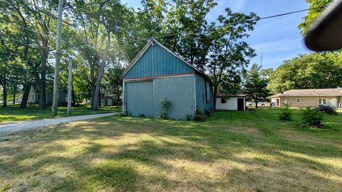 CITY OF MOMENCE N 50' NWQ BLK 83 13-31-13E Momence IL 60954