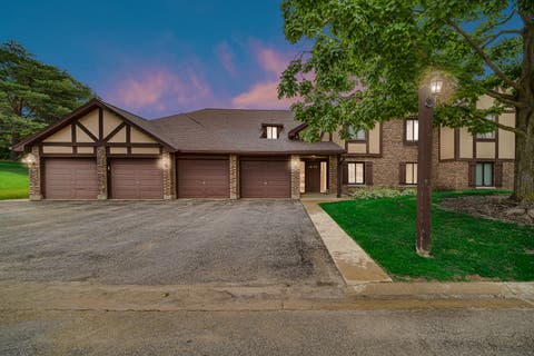 Tiny photo for 1659 Dover Court #A, Wheaton, IL 60189 (MLS # 12693994)