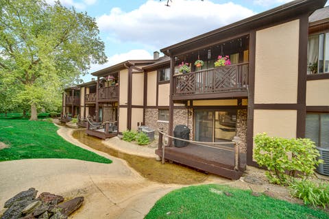 Tiny photo for 1659 Dover Court #A, Wheaton, IL 60189 (MLS # 12693994)