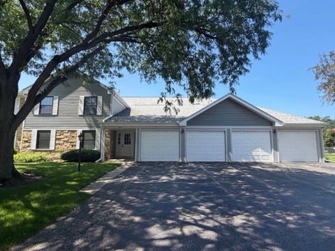 Photo of 1544 Springview Court #1-3-12-R-C-2, Wheeling, IL 60090 (MLS # 12769804)