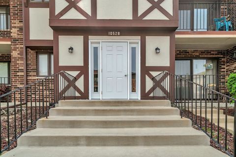 Tiny photo for 10528 Ridge Cove Drive #11A, Chicago Ridge, IL 60415 (MLS # 12490786)