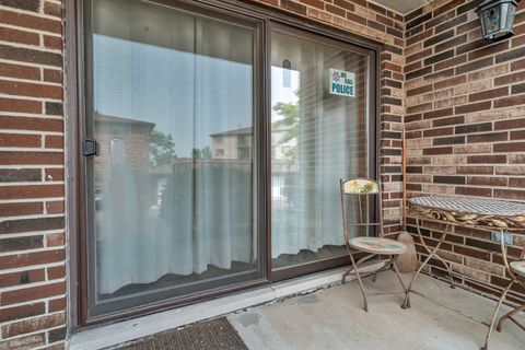 Tiny photo for 10528 Ridge Cove Drive #11A, Chicago Ridge, IL 60415 (MLS # 12490786)
