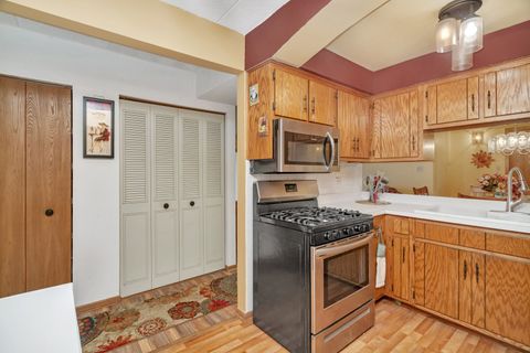 Tiny photo for 10528 Ridge Cove Drive #11A, Chicago Ridge, IL 60415 (MLS # 12490786)