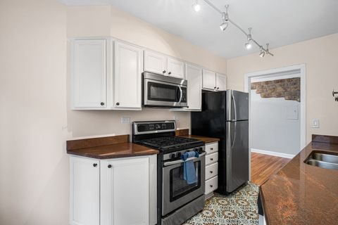 Tiny photo for 1441 W Farwell Avenue #3C, Chicago, IL 60626 (MLS # 12583581)