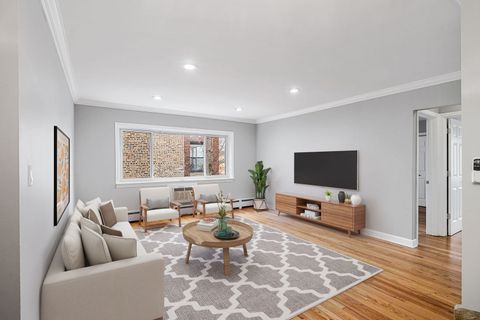 Tiny photo for 1441 W Farwell Avenue #3C, Chicago, IL 60626 (MLS # 12583581)