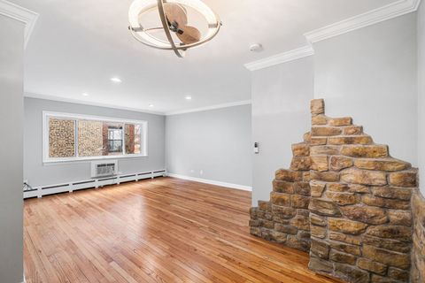 Tiny photo for 1441 W Farwell Avenue #3C, Chicago, IL 60626 (MLS # 12583581)