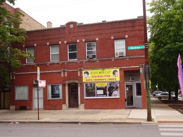 5259 W Montrose Avenue Chicago IL 60634
