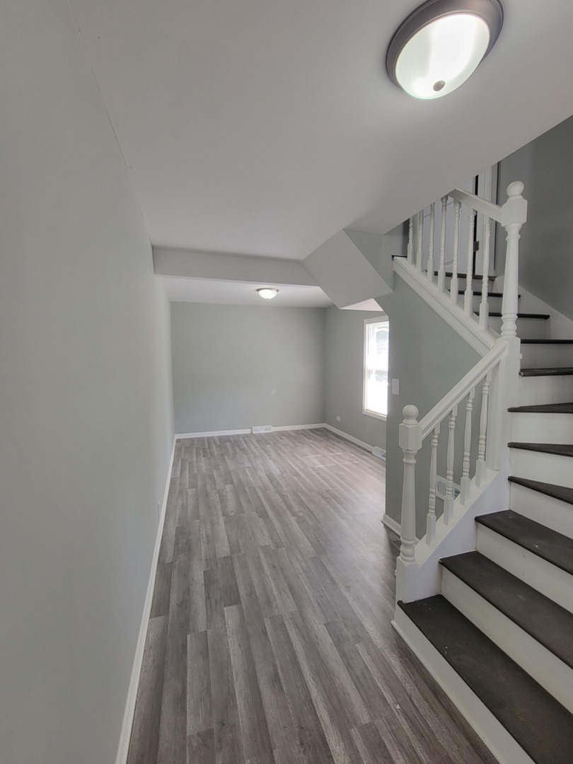 7607 Center Drive