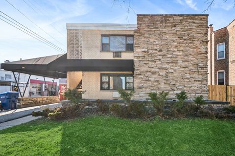 Tiny photo for 4416 N Kostner Avenue #2C, Chicago, IL 60630 (MLS # 12595309)