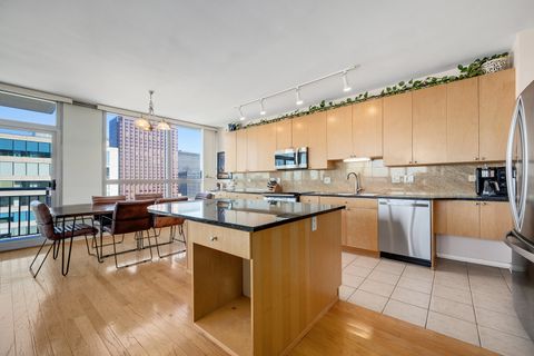 Tiny photo for 701 S Wells Street #3006, Chicago, IL 60607 (MLS # 12494647)