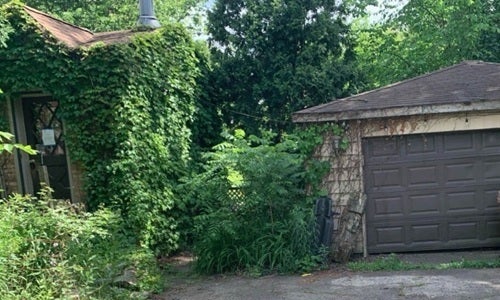 105 W Willow Road