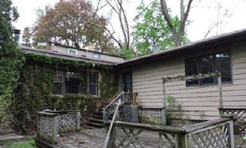105 W Willow Road