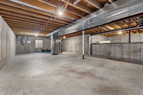 Tiny photo for 302 Cress Creek Trail, Poplar Grove, IL 61065 (MLS # 12608238)