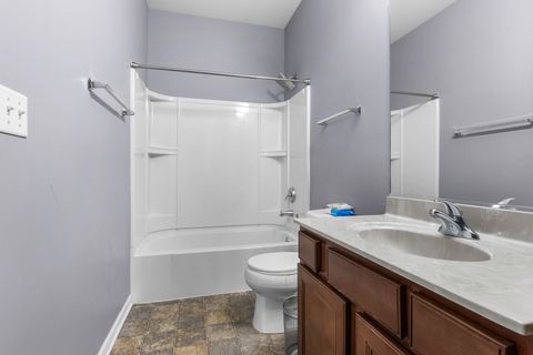 Tiny photo for 302 Cress Creek Trail, Poplar Grove, IL 61065 (MLS # 12608238)