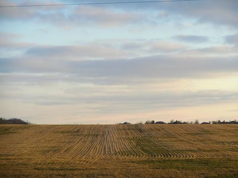 Tiny photo for 302 Cress Creek Trail, Poplar Grove, IL 61065 (MLS # 12608238)