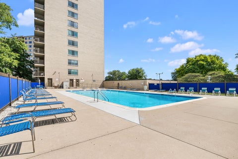 Tiny photo for 6933 N Kedzie Avenue #803, Chicago, IL 60645 (MLS # 12741379)