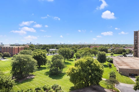 Tiny photo for 6933 N Kedzie Avenue #803, Chicago, IL 60645 (MLS # 12741379)
