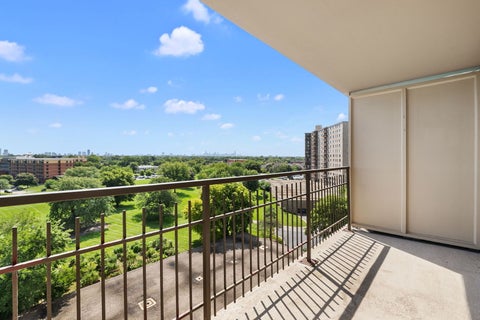 Tiny photo for 6933 N Kedzie Avenue #803, Chicago, IL 60645 (MLS # 12741379)