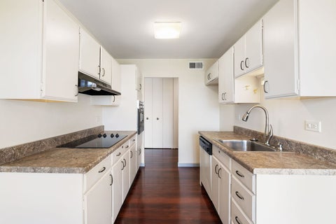 Tiny photo for 6933 N Kedzie Avenue #803, Chicago, IL 60645 (MLS # 12741379)