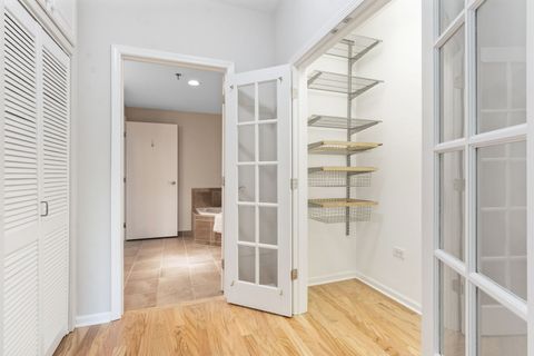 Tiny photo for 1515 S Prairie Avenue #508, Chicago, IL 60605 (MLS # 12508164)