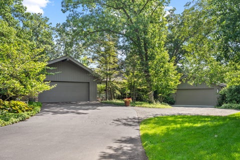 Tiny photo for 677 Driftwood Lane, Northbrook, IL 60062 (MLS # 12739951)