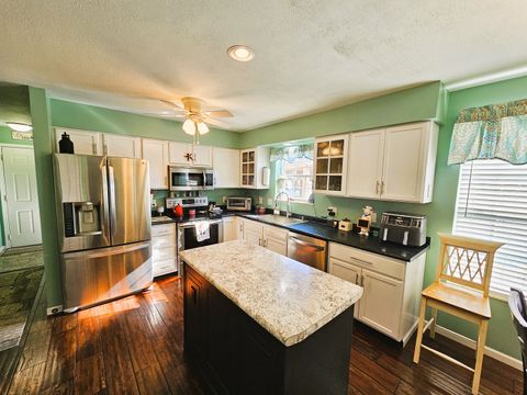 Tiny photo for 15146 N Old Centralia Lane, Mt Vernon, IL 62864 (MLS # 12642420)