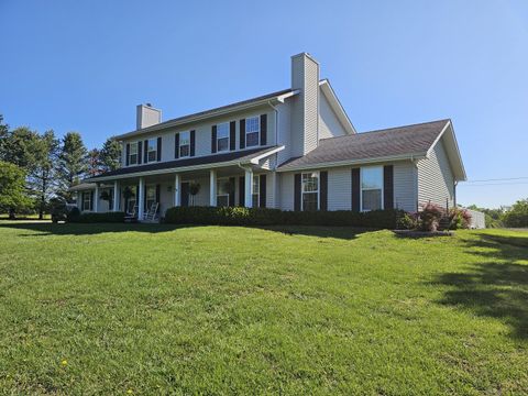 Photo of 15146 N Old Centralia Lane, Mt Vernon, IL 62864 (MLS # 12642420)
