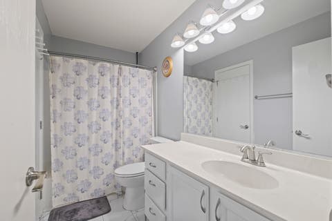 Tiny photo for 2250 Bannister Lane, Aurora, IL 60504 (MLS # 12623538)