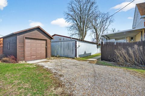 Tiny photo for 906 Peoria Street, Lincoln, IL 62656 (MLS # 12556071)