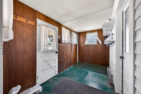 Tiny photo for 906 Peoria Street, Lincoln, IL 62656 (MLS # 12556071)