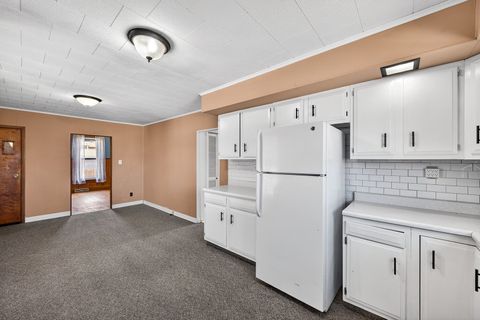 Tiny photo for 906 Peoria Street, Lincoln, IL 62656 (MLS # 12556071)