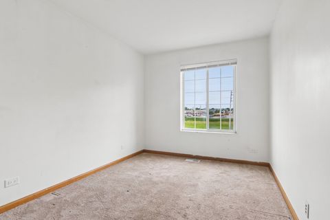 Tiny photo for 3193 Ketch Court, Aurora, IL 60503 (MLS # 12677336)