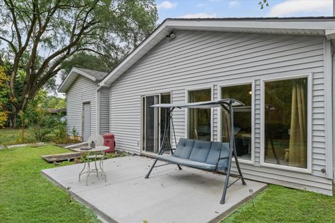 Tiny photo for 2013 Southwood Drive, Champaign, IL 61821 (MLS # 12592730)