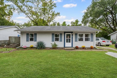 Photo of 2013 Southwood Drive, Champaign, IL 61821 (MLS # 12592730)