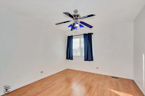 Tiny photo for Carol Stream, IL 60188 (MLS # 12554361)