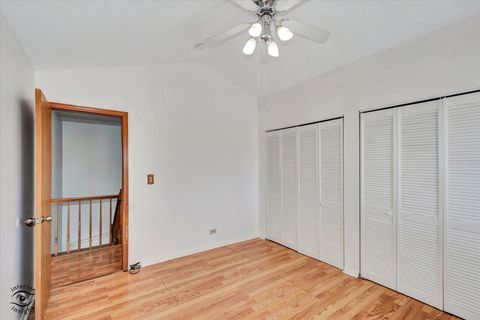 Tiny photo for Carol Stream, IL 60188 (MLS # 12554361)