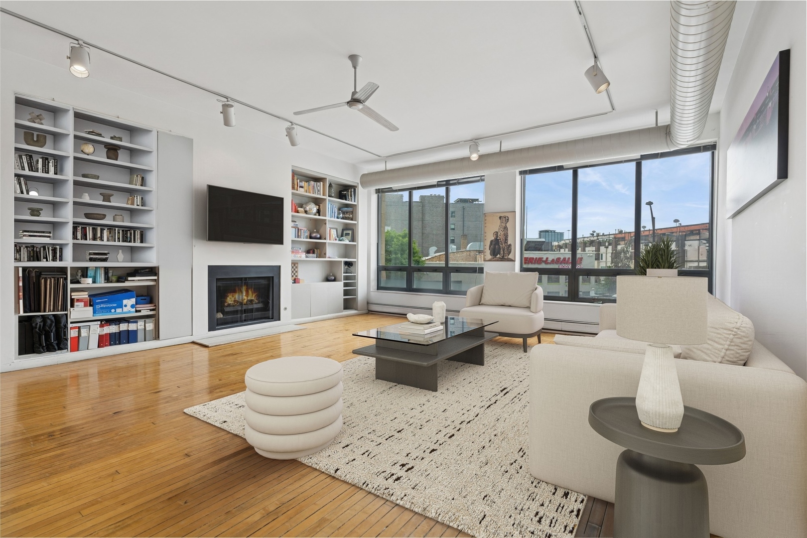 957 W HURON Street 2