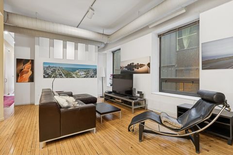 Tiny photo for 957 W HURON Street #2, Chicago, IL 60642 (MLS # 12540402)