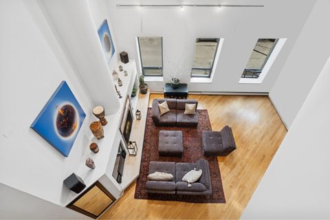 Tiny photo for 957 W HURON Street #2, Chicago, IL 60642 (MLS # 12540402)