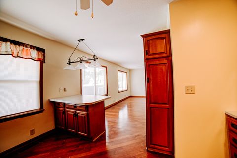 Tiny photo for 538 E Mulberry Street, Watseka, IL 60970 (MLS # 12388223)